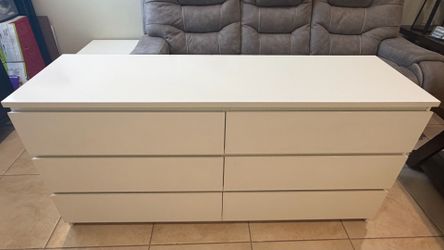Ikea white dresser