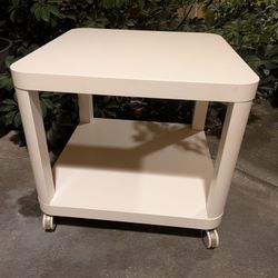 Lamp Stand On Wheels