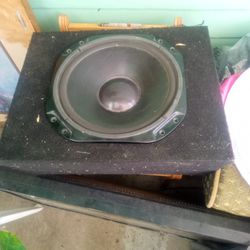 Good 12 In Kenwood Woofer And Speaker Box 