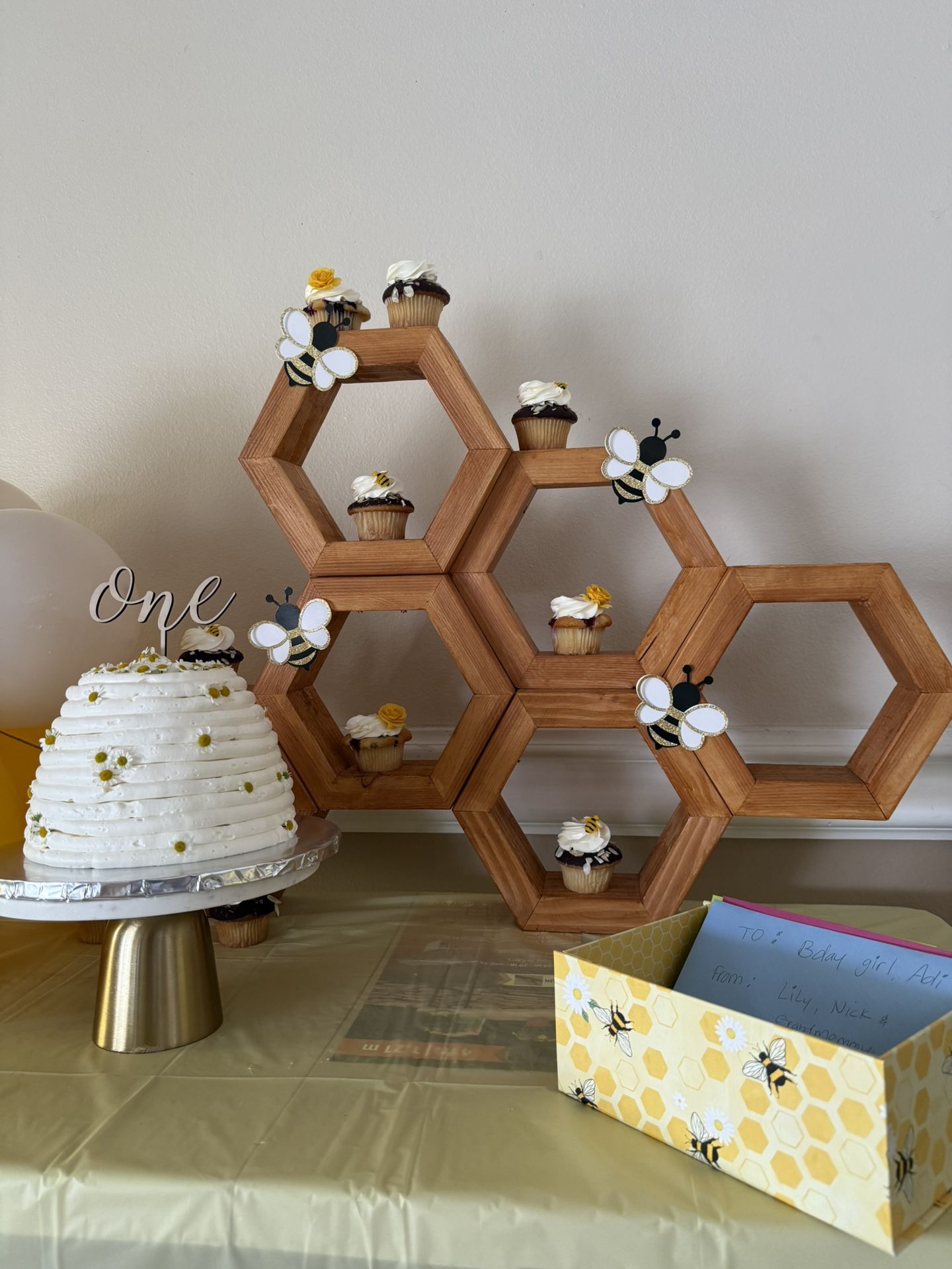 Wooden Backdrop & Honeycomb Decor