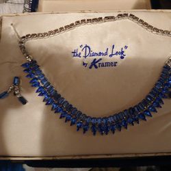 Vintage Necklace And Earings 