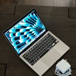 2019 MacBook Pro (i7) 16GB/500GB