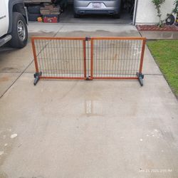 Adjustable Pet Gate