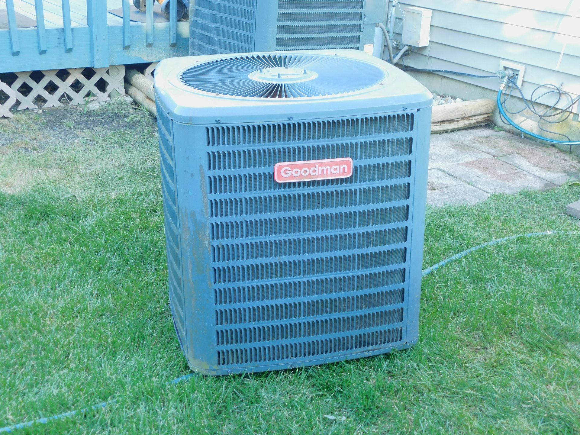 Goodman GSC130361GA R22 3-Ton 13.0 SEER A/C Condensor Unit
