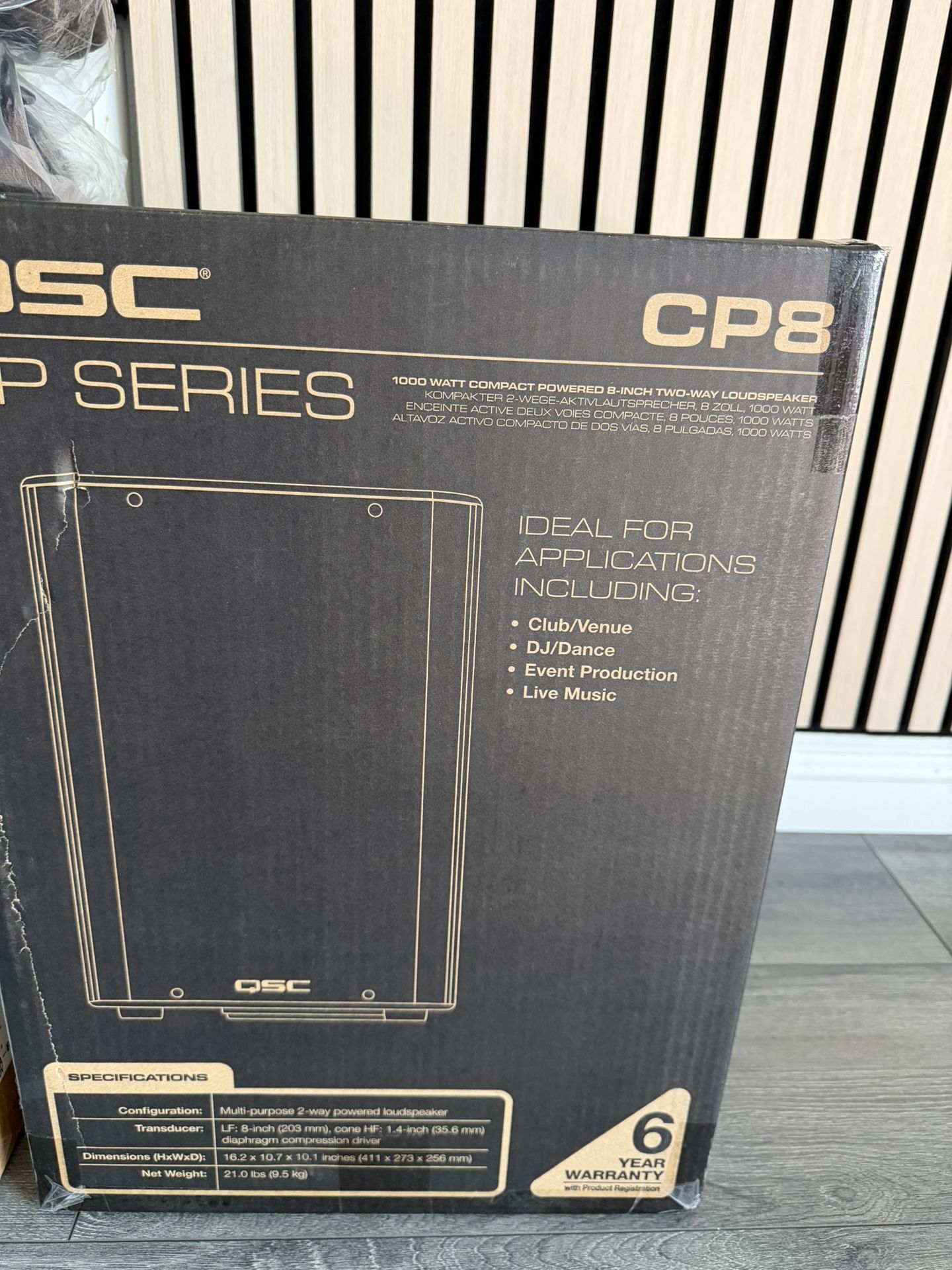 QSC CP8 Compact 1000W 