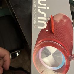 Red Bluetooth Speaker 