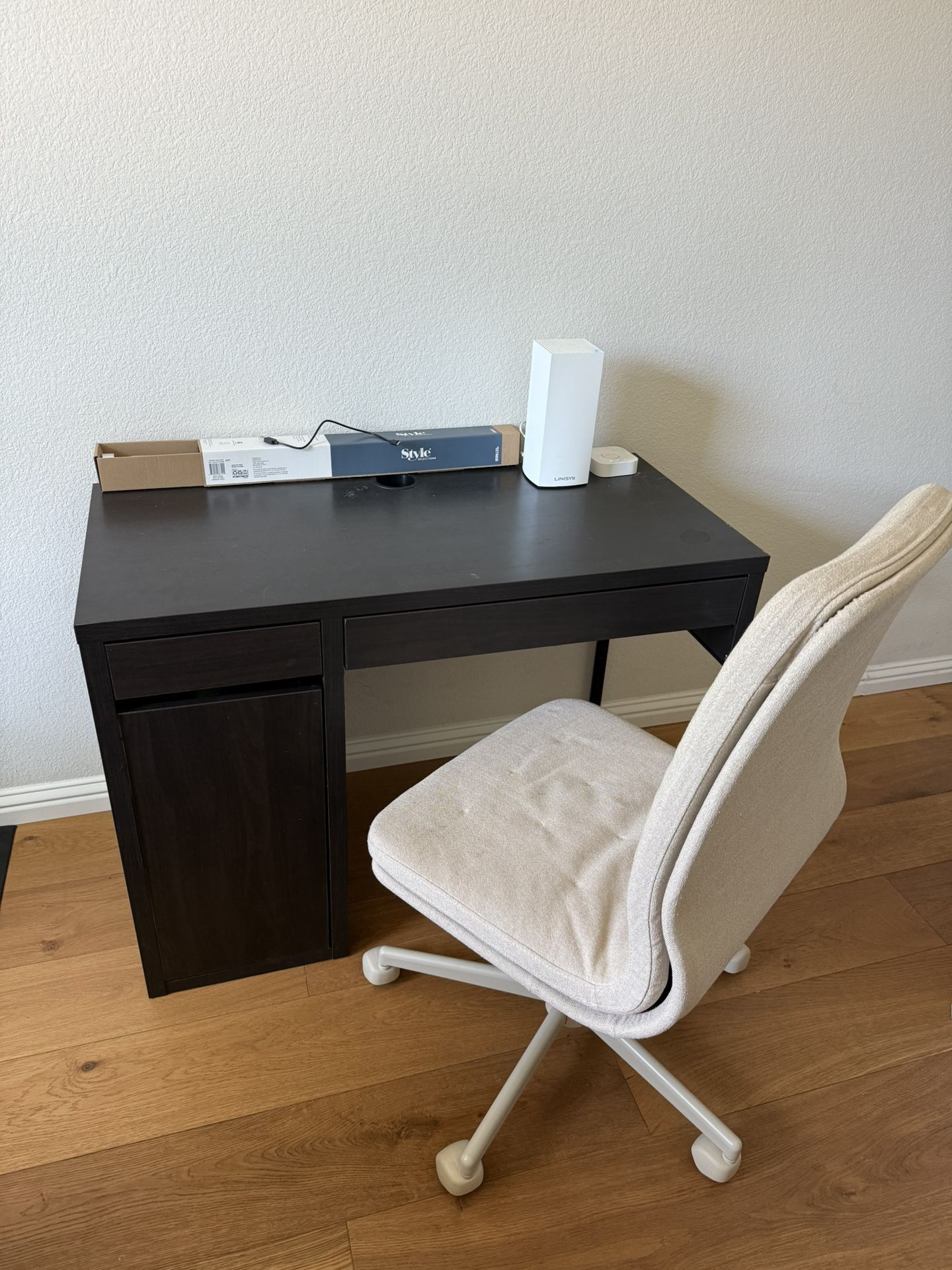 Office Desk And Chair