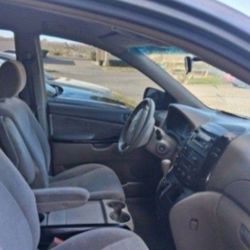 2004 Toyota Sienna Part Out Or Whole 