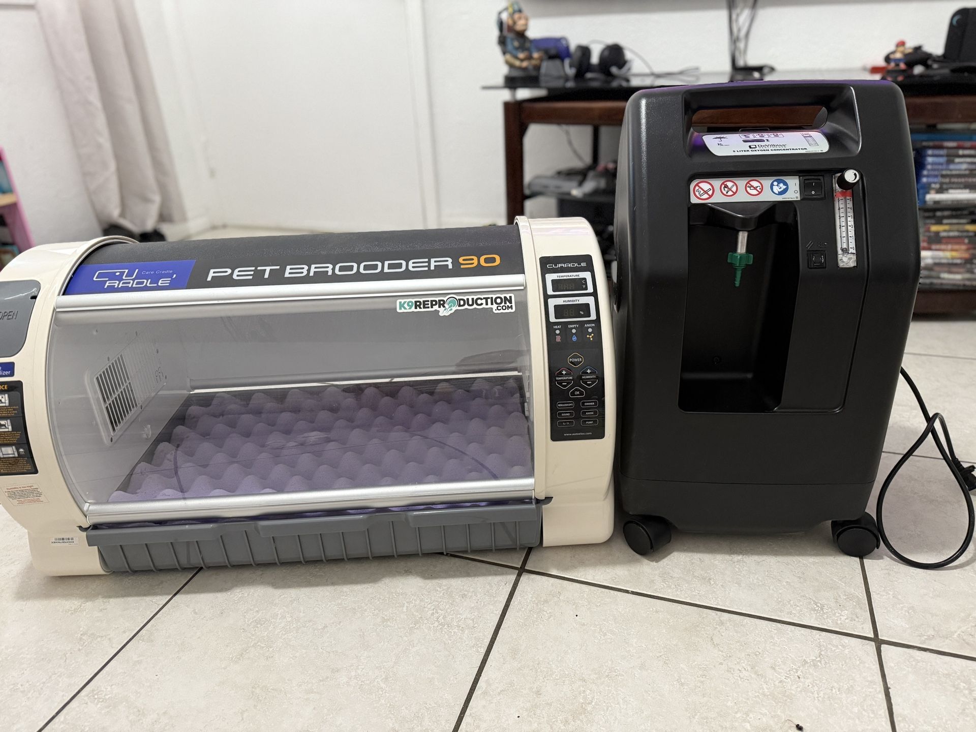 Pet Brooder 90 And Oxygen Machine