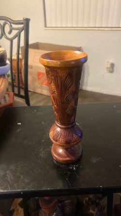 Exquisite hand carved wooden vase~