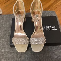 Badgley Mischka heels 
