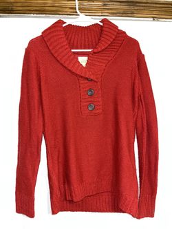 Women’s Medium Sweater 