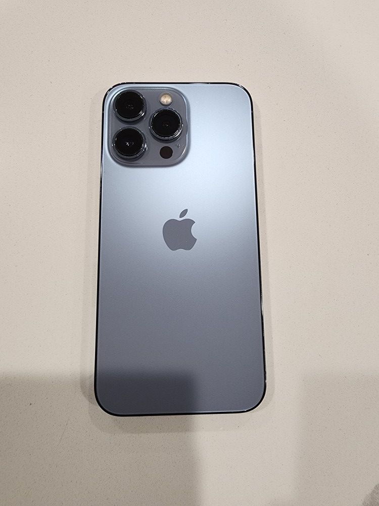 Apple Iphone 13 Pro 256GB Blue Unlocked