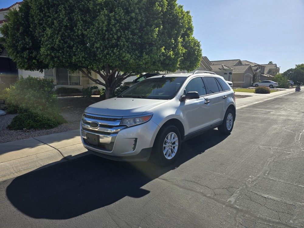 2017 Ford Edge