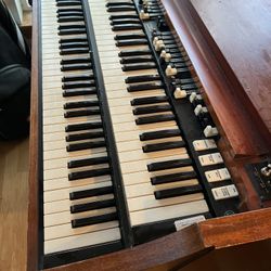 Hammond, Oregon And Leslie Speaker Sounds Amazing