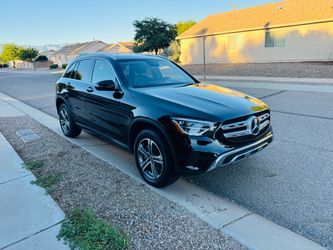 2022 Mercedes-Benz GLC 300