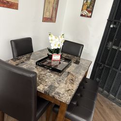 5pc Dining Table + Bench 