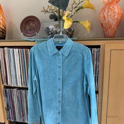 PRICE DROP: NWT C’EST CITY, Size 10, Immaculate CARIBBEAN TURQUOISE SUEDE SHIRT