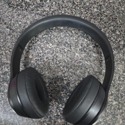Beats Solo 3 Headphones 🎧 