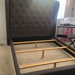 queen sized bedframe