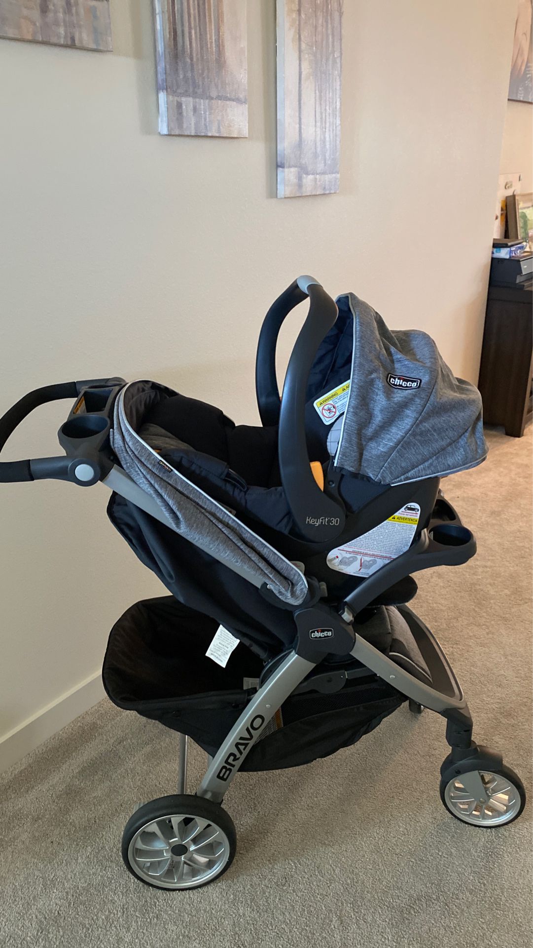 Chicco stroller, car seat and base