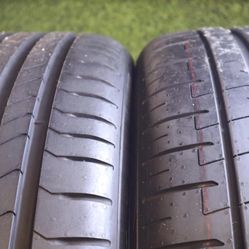 PAIR Of255 40 23 Pirelli PZero PZ4 90% Tread 8/32 104Y SKU 26965 GRADE A TIRES ROAD FORCE BALANCED