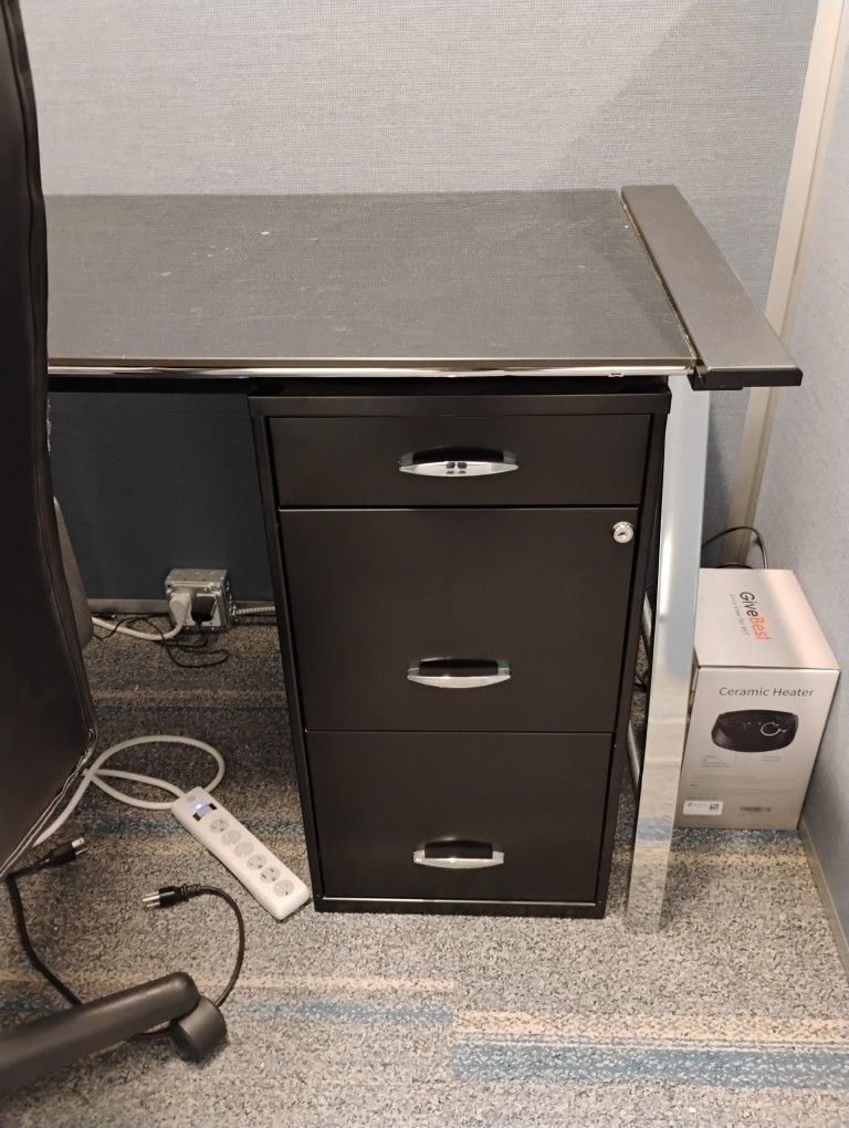 Filing Cabinets 2 Drawer