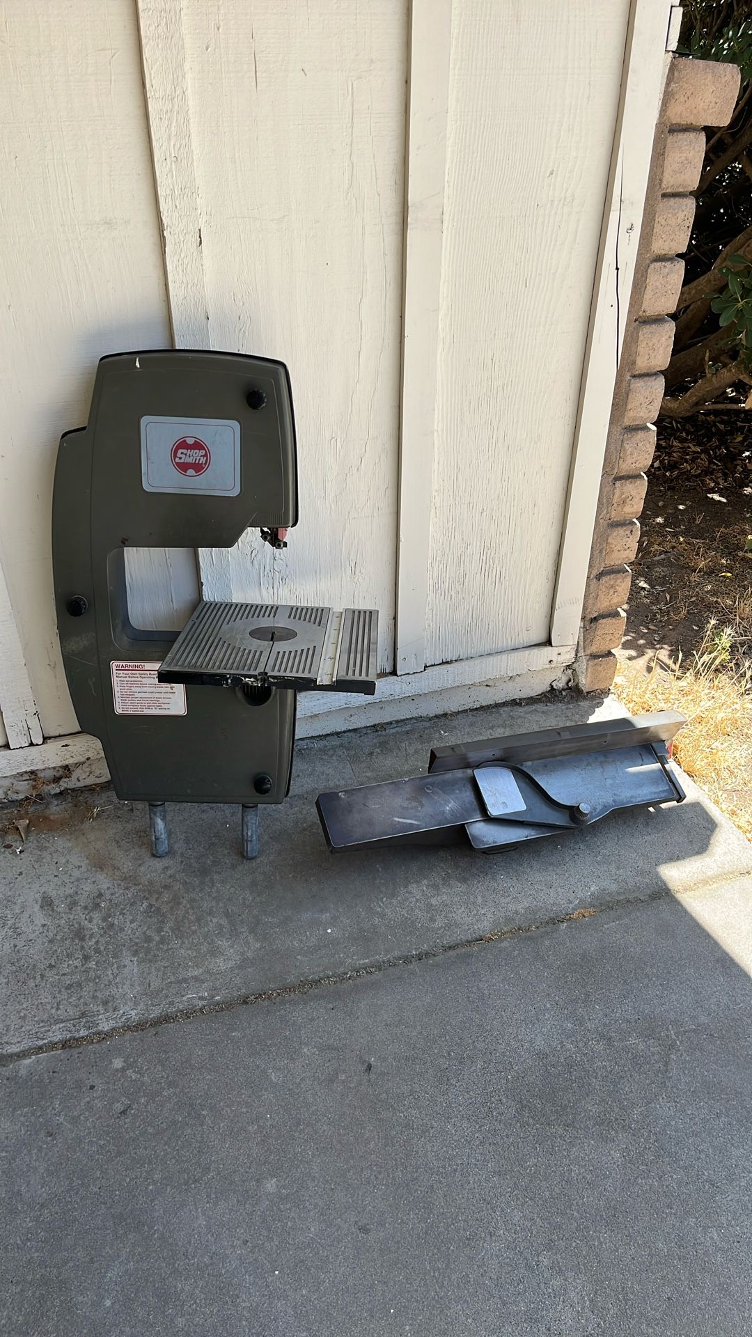 MESSAGE WHEN READY TO SEE IT OR BUY IT SHOPSMITH BAND SAW $200 AND JOINER 4” $120.OBO