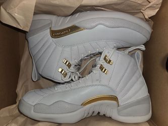 *NEW* Women NIKE Air Jordan 12 Retro Phantom / Metallic Gold  (FD9101 007 size 8.5)