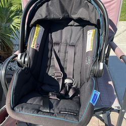 Graco Car seat with base
