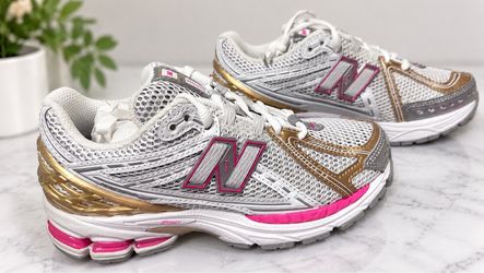 New Balance 1906R Grey Pink Women’s Size 6 Metallic Gold & Pink Sneakers U1906RCH