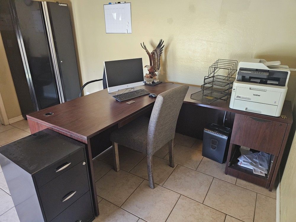 Decent Condition Office Desk. With File Cabinet. 