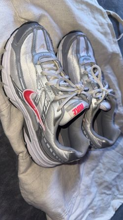 Nike -Woman