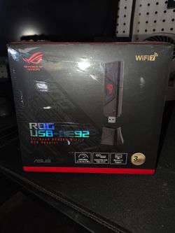 ASUS ROG USB-BE92 Tri-band BE6500 WiFi 7 USB Adapter.