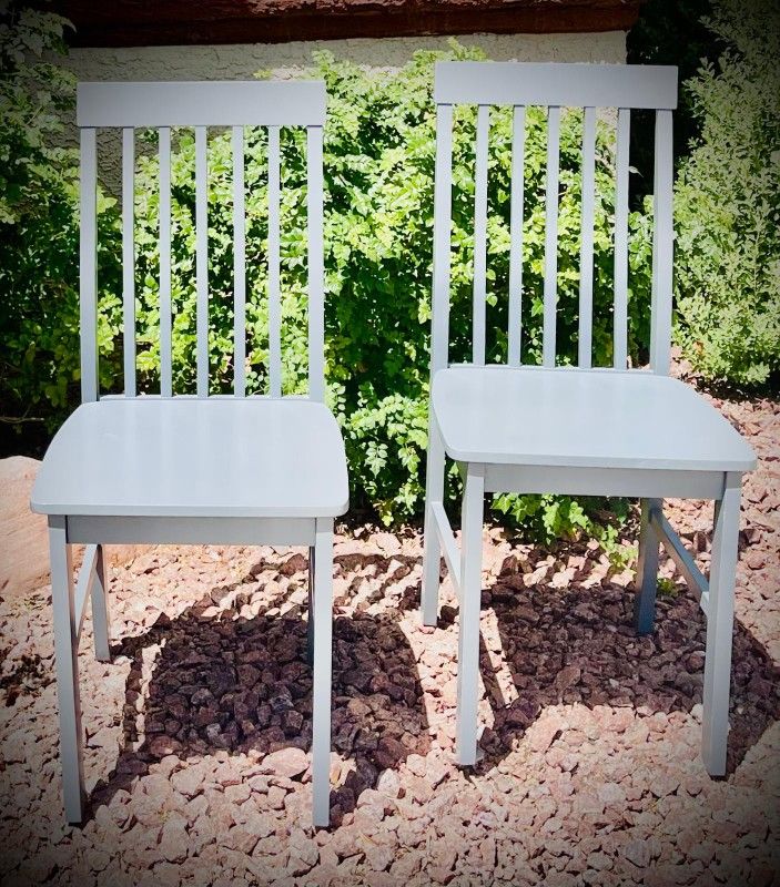 2 WOODEN GRAY STABLE CHAIRS. GOOD FOR OFFICE. ONE FOR 12$, TWO FOR 20$.