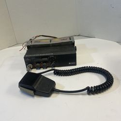 Cobra 18 Ultra Weatherband 40-Channel CB Radio w/ Mount & Microphone - Tested