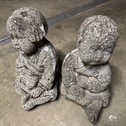 Set Of Boy/Girl Yard Statues; Yard Art/ Decor 