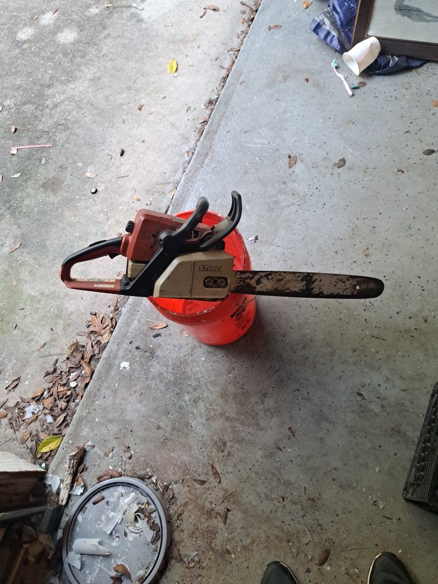 Stihl Chainsaw 025 16inch 