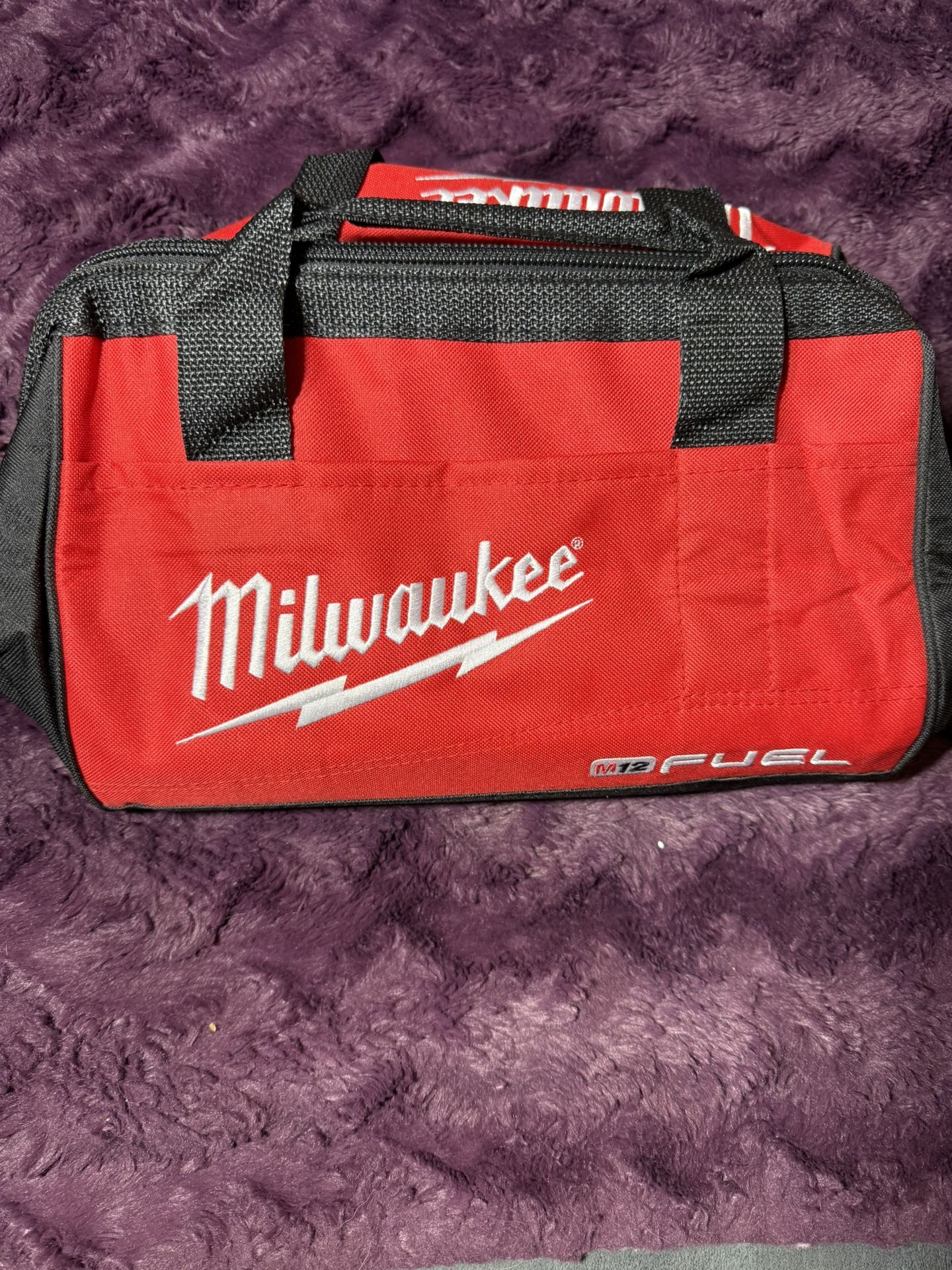 Milwaukee M12 FUEL Contractor’s Bag