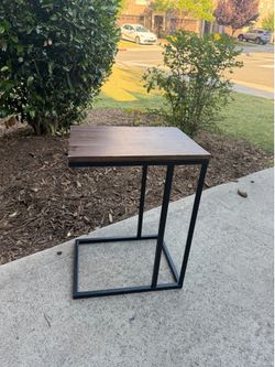 C-shape end table