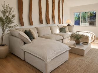 Beautiful modular greige beige couch