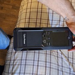 Cyber Power CP1350/1500AVRLCD3