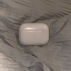 (CASE ONLY) Apple airpods pro second generation case only lightning charger