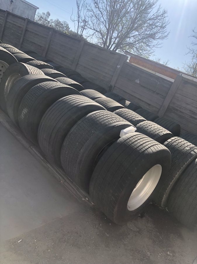 22.5 semi truck tires for Sale in Fontana, CA OfferUp
