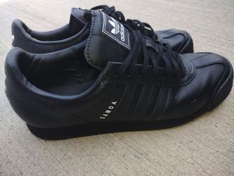 adidas Originals Samoa Men’s Lace Up Low Top Athletic Sneakers Black Leather