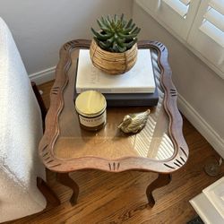 Antique Solid Wood End Table, Half Moon Carved Accent On Legs, Glass, Top, Nightstand, End Table, Console Table, Coffee Table Vintage