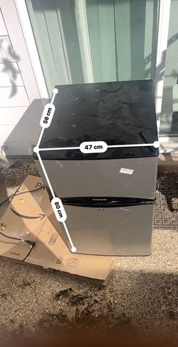 Frigidaire Refrigerator And Freezer