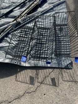 3 metal baskets