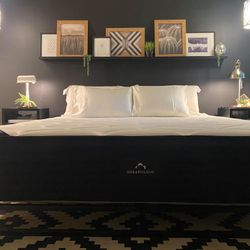 *UNOPENED* Dreamcloud Queen Hybrid Mattress