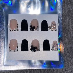 Press On Duck Nails Medium 